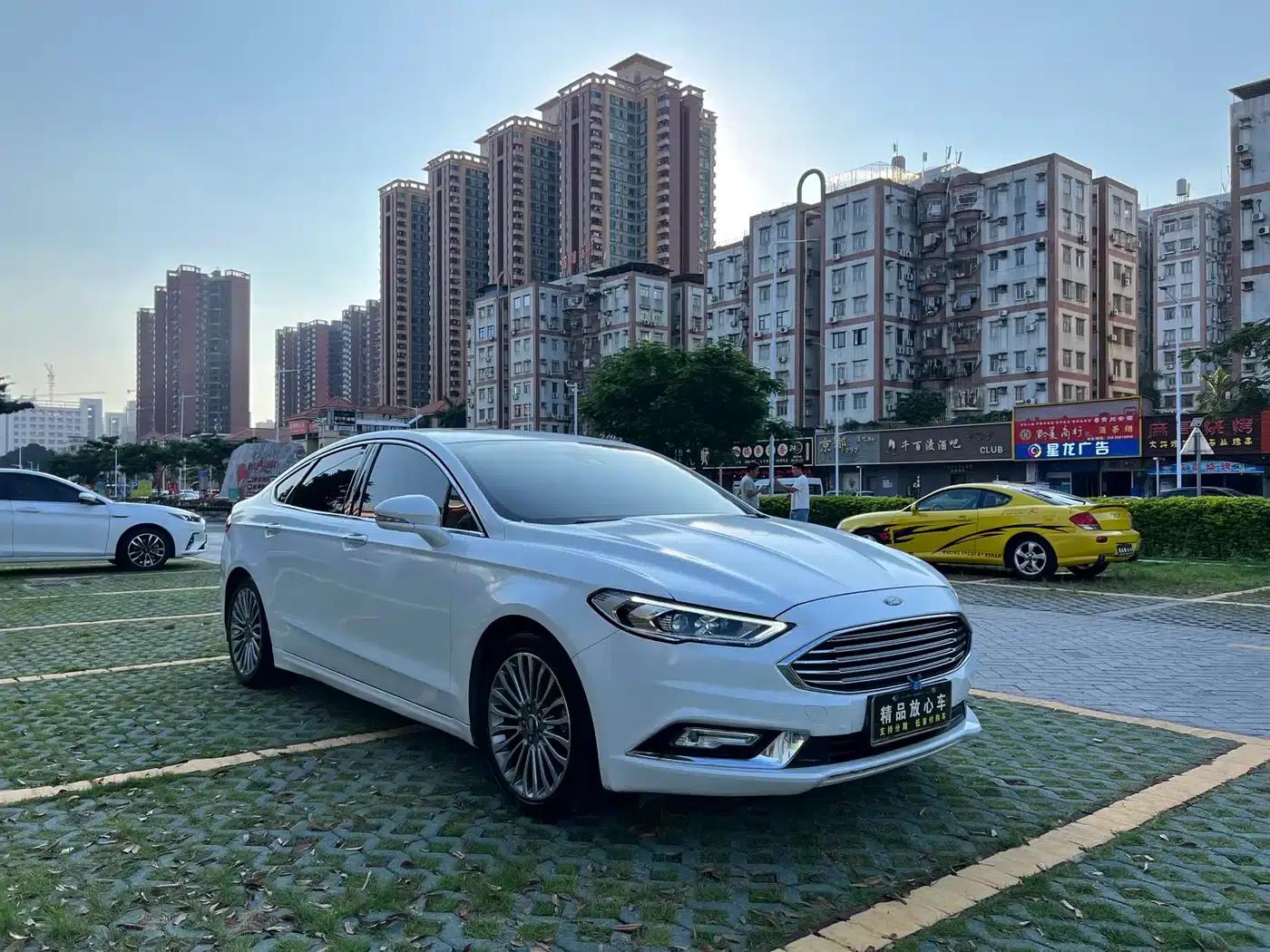 2017 Ford Mondeo EcoBoost 180 Supreme Edition — миниатюра 1