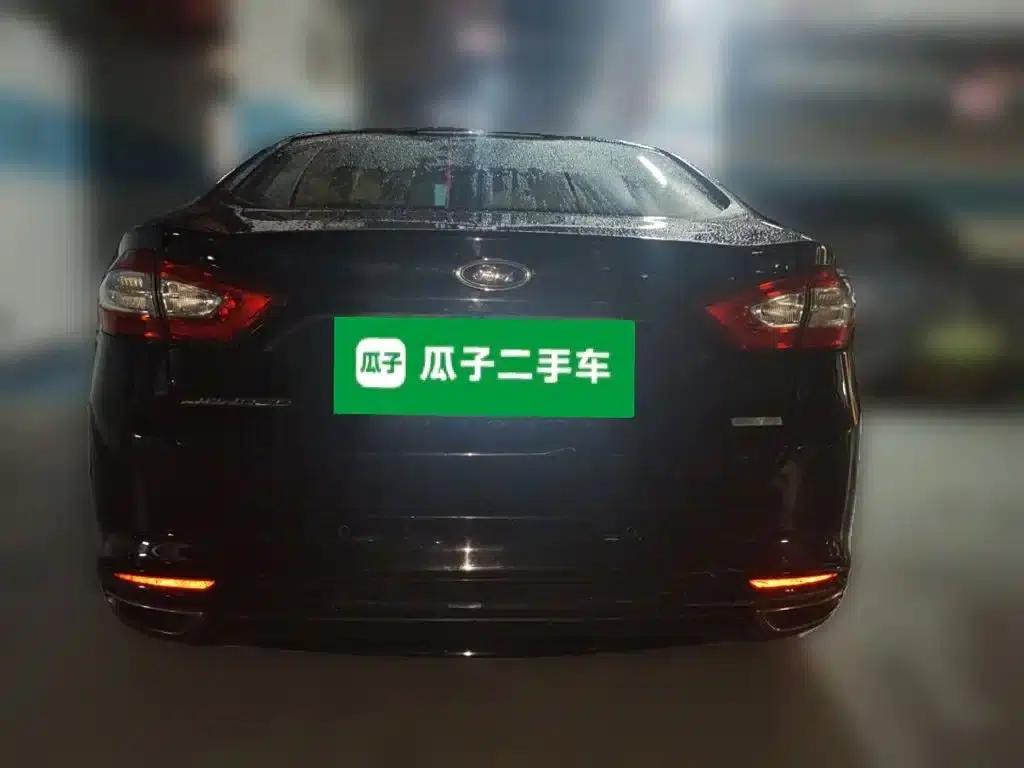 2013 Ford Mondeo 2.0L GTDi200 Luxury — миниатюра 4
