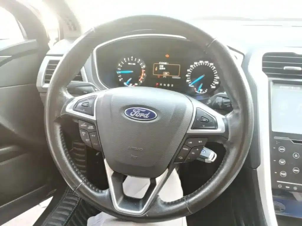 2013 Ford Mondeo 1.5L GTDi180 Fashion Edition — миниатюра 11