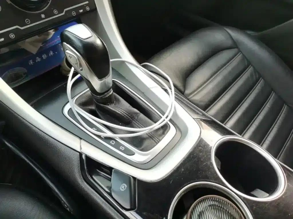 2013 Ford Mondeo 1.5L GTDi180 Fashion Edition — миниатюра 14