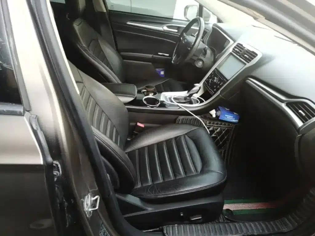 2013 Ford Mondeo 1.5L GTDi180 Fashion Edition — миниатюра 25