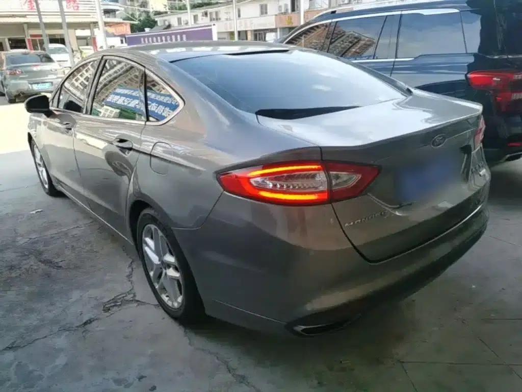 2013 Ford Mondeo 1.5L GTDi180 Fashion Edition — миниатюра 5