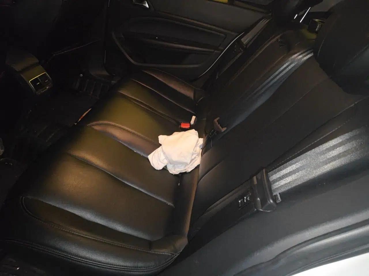 Peugeot 408 2016 1.6T Automatic Luxury Edition — миниатюра 17