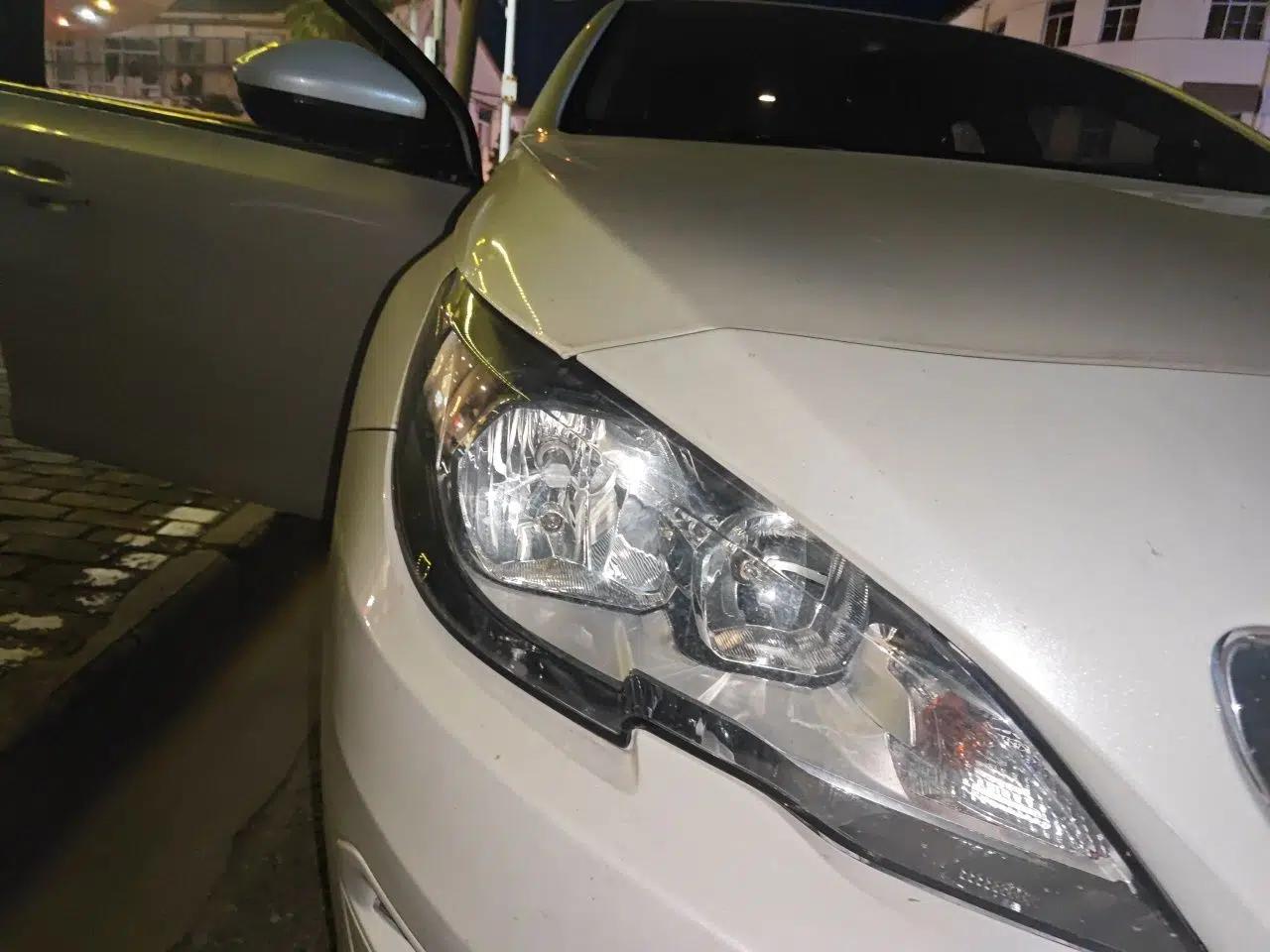 Peugeot 408 2016 1.6T Automatic Luxury Edition — миниатюра 7