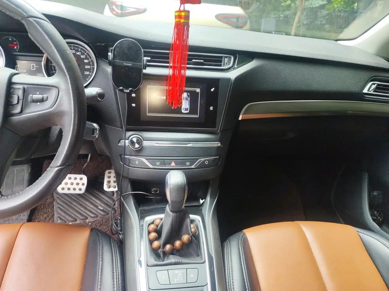 Peugeot 408 2015 1.2T Automatic Luxury Edition — миниатюра 13