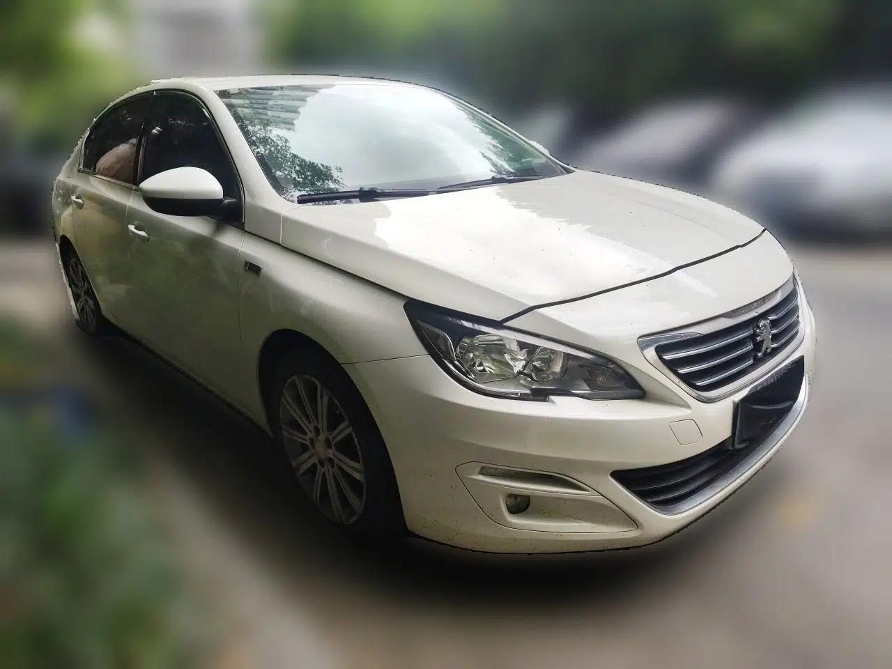 Peugeot 408 2015 1.2T Automatic Luxury Edition — миниатюра 3