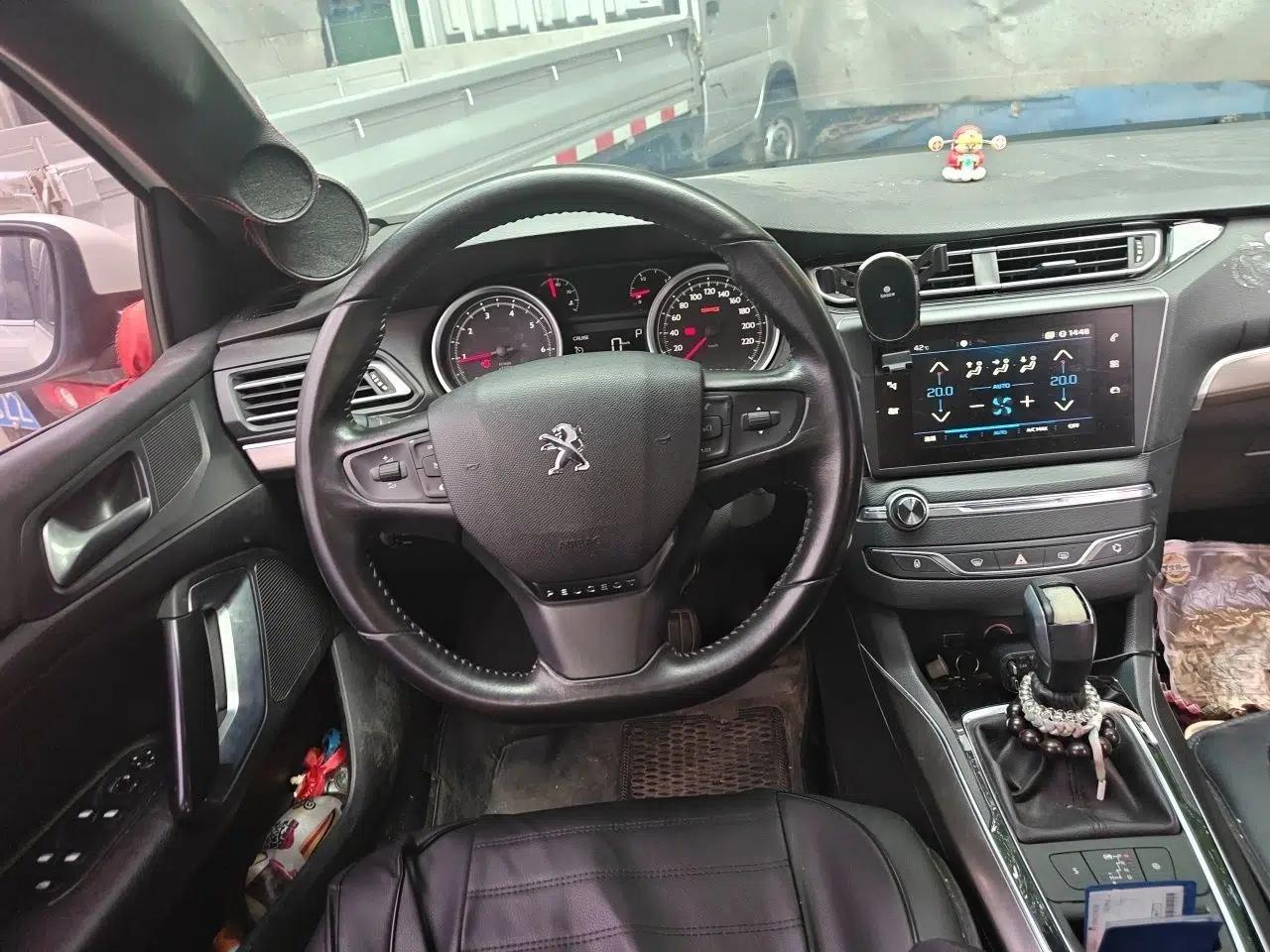 Peugeot 408 2018 350THP Automatic Luxury Edition — миниатюра 10