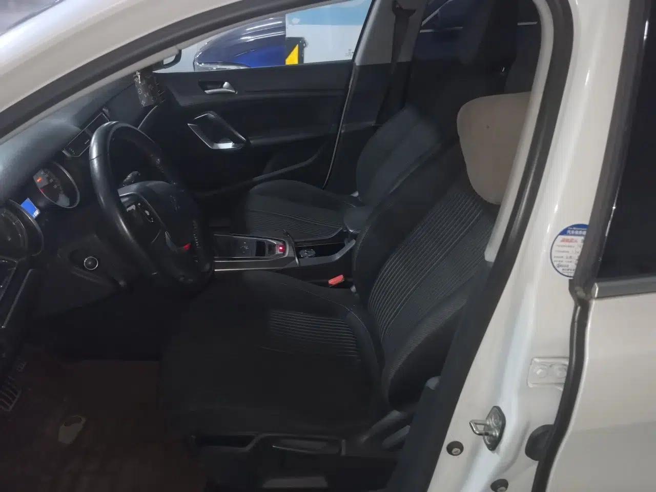 Peugeot 408 2018 1.8L Automatic Luxury Edition — миниатюра 15
