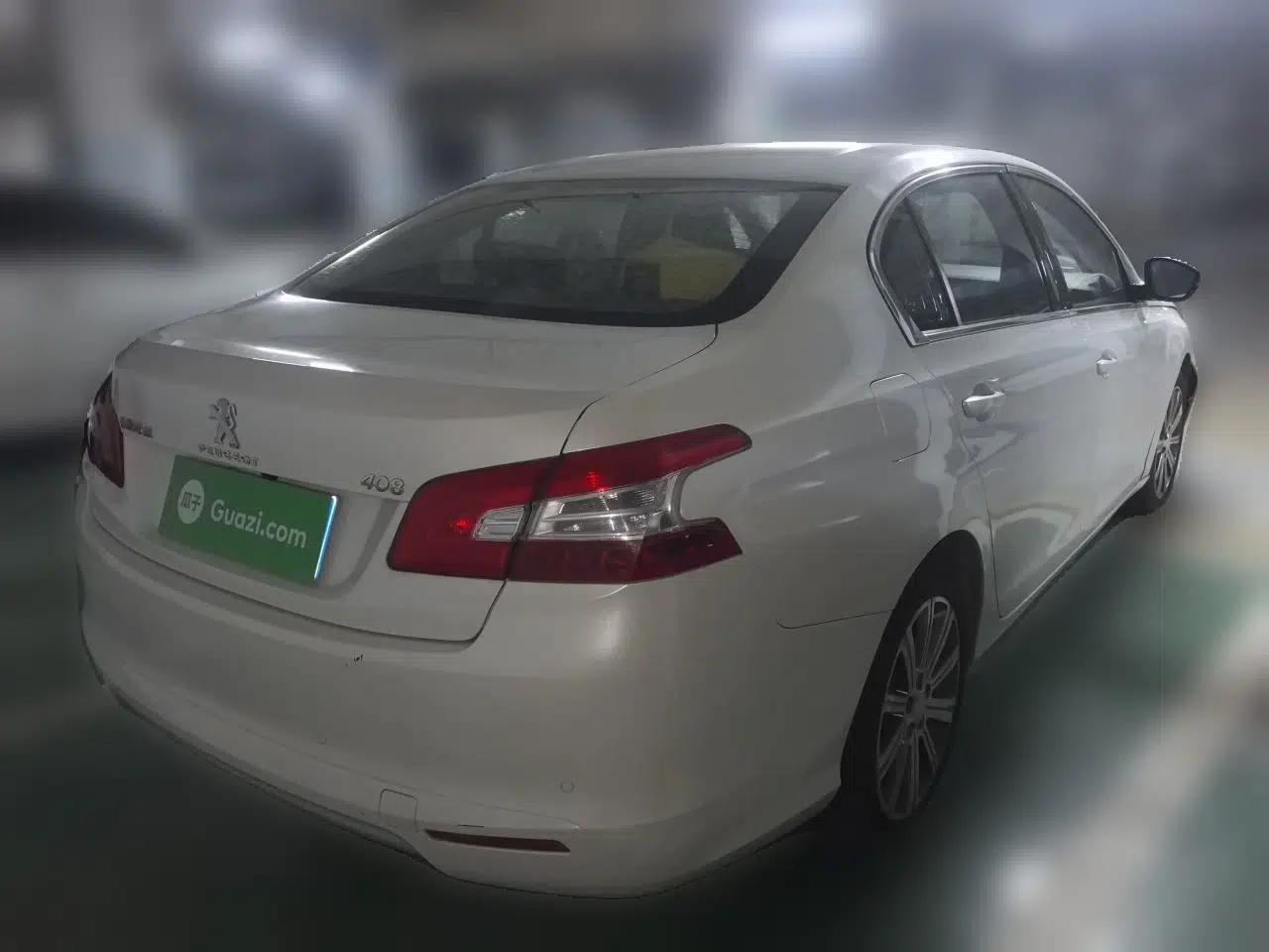 Peugeot 408 2018 1.8L Automatic Luxury Edition — миниатюра 6