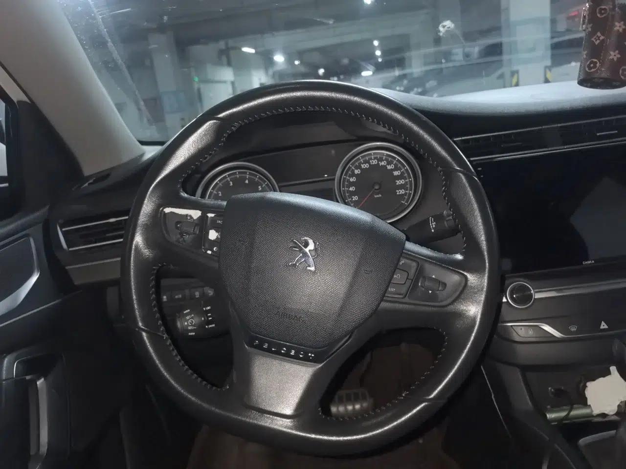 Peugeot 408 2018 1.8L Automatic Luxury Edition — миниатюра 10