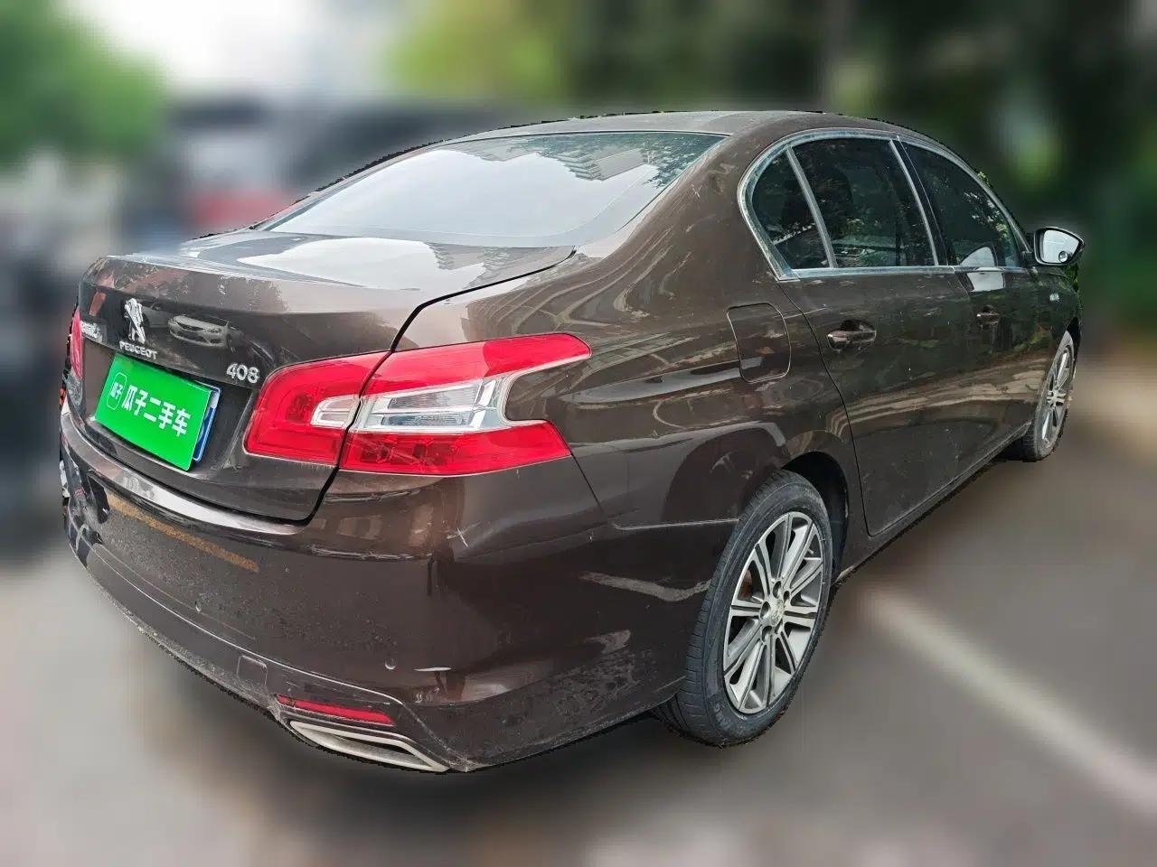 Peugeot 408 2016 1.6T Automatic Luxury Edition — миниатюра 4