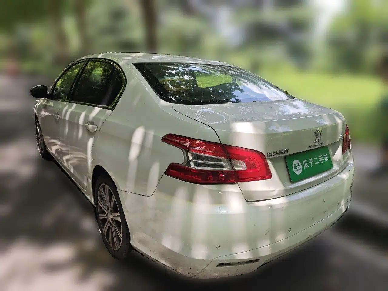 Peugeot 408 2014 1.8L Automatic Luxury Edition — миниатюра 4