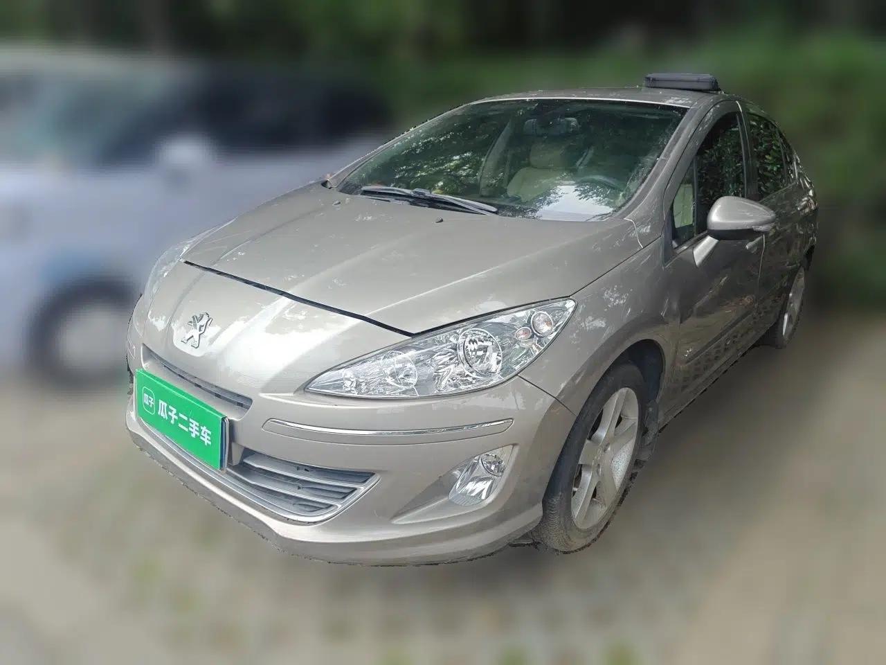 Peugeot 408 2013 2.0L Automatic Comfort Edition — миниатюра 1