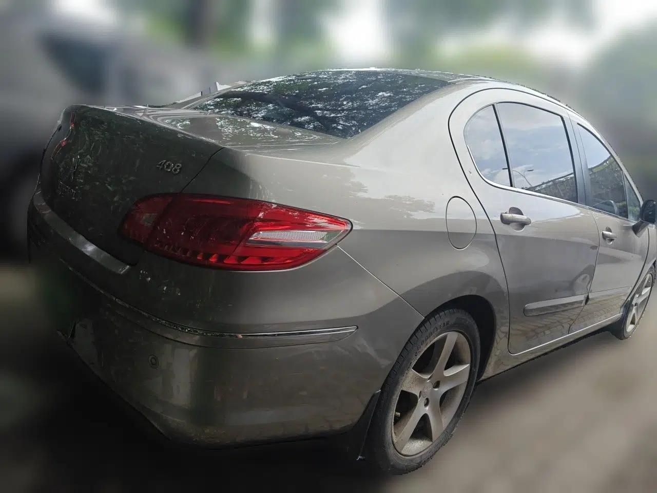Peugeot 408 2013 2.0L Automatic Comfort Edition — миниатюра 6