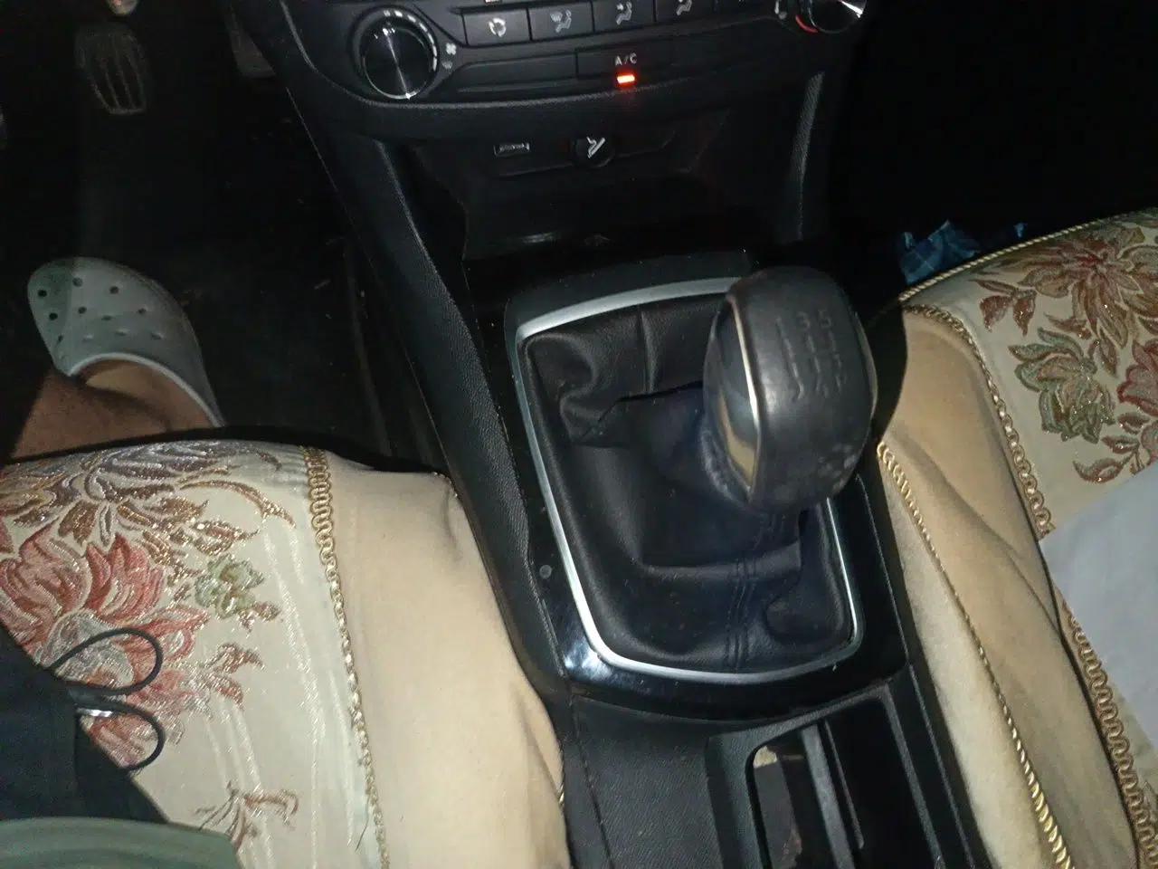 Peugeot 408 2014 1.8L Manual Leading Edition — миниатюра 14
