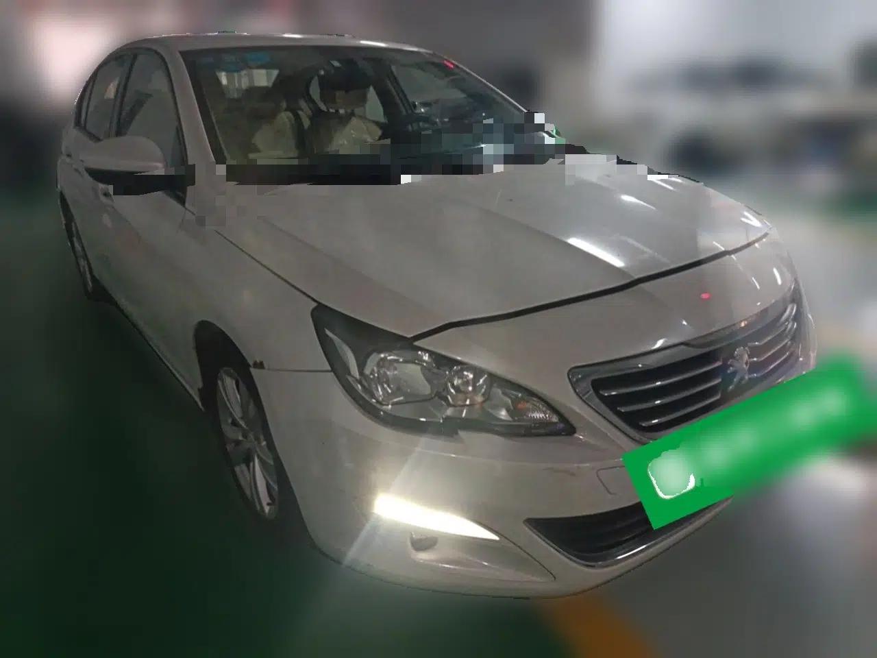 Peugeot 408 2014 1.8L Manual Leading Edition — миниатюра 3