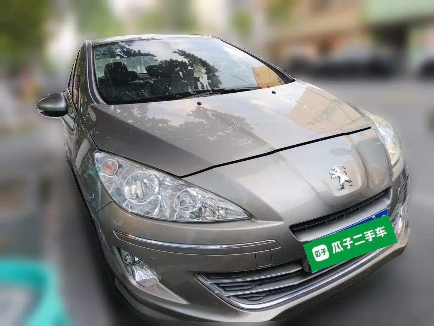 Peugeot 408 2013 2.0L Automatic Comfort Edition — миниатюра 3