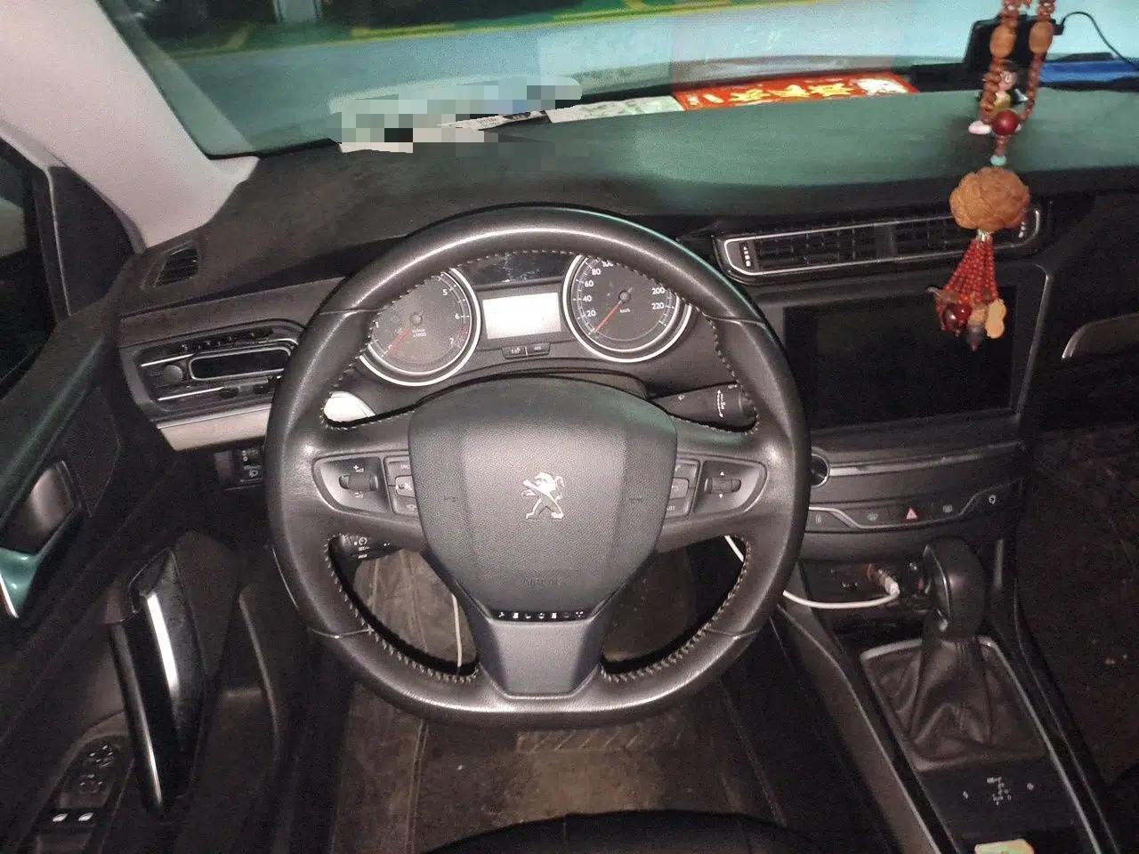 Peugeot 408 2015 1.2T Automatic Luxury Edition — миниатюра 10