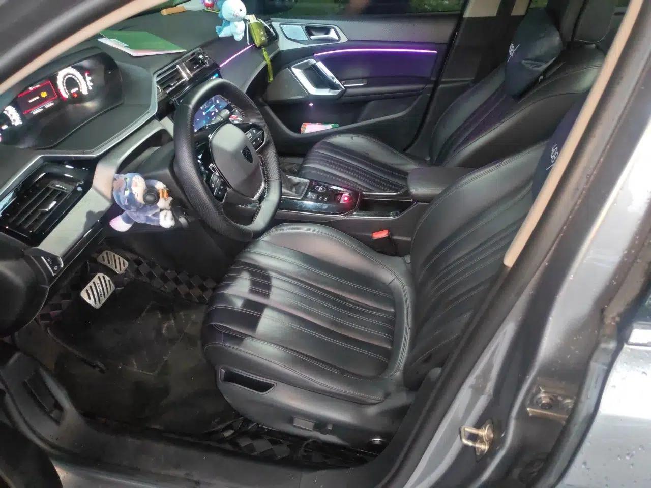 Peugeot 408 2022 1.6T Light-Chasing Edition — миниатюра 15