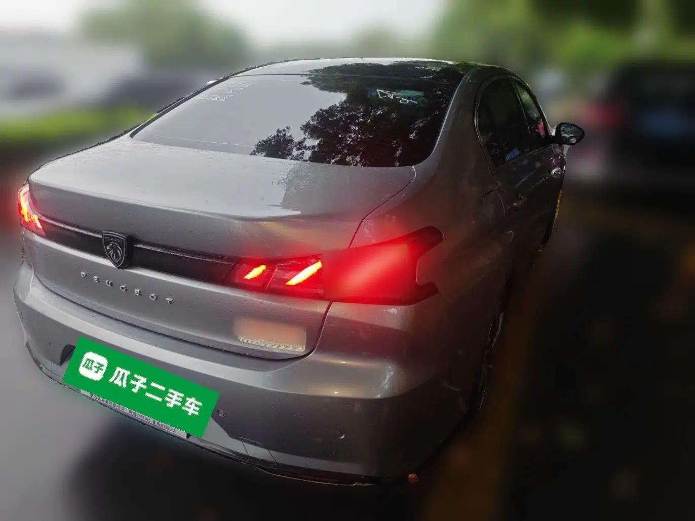 Peugeot 408 2022 1.6T Light-Chasing Edition — миниатюра 6