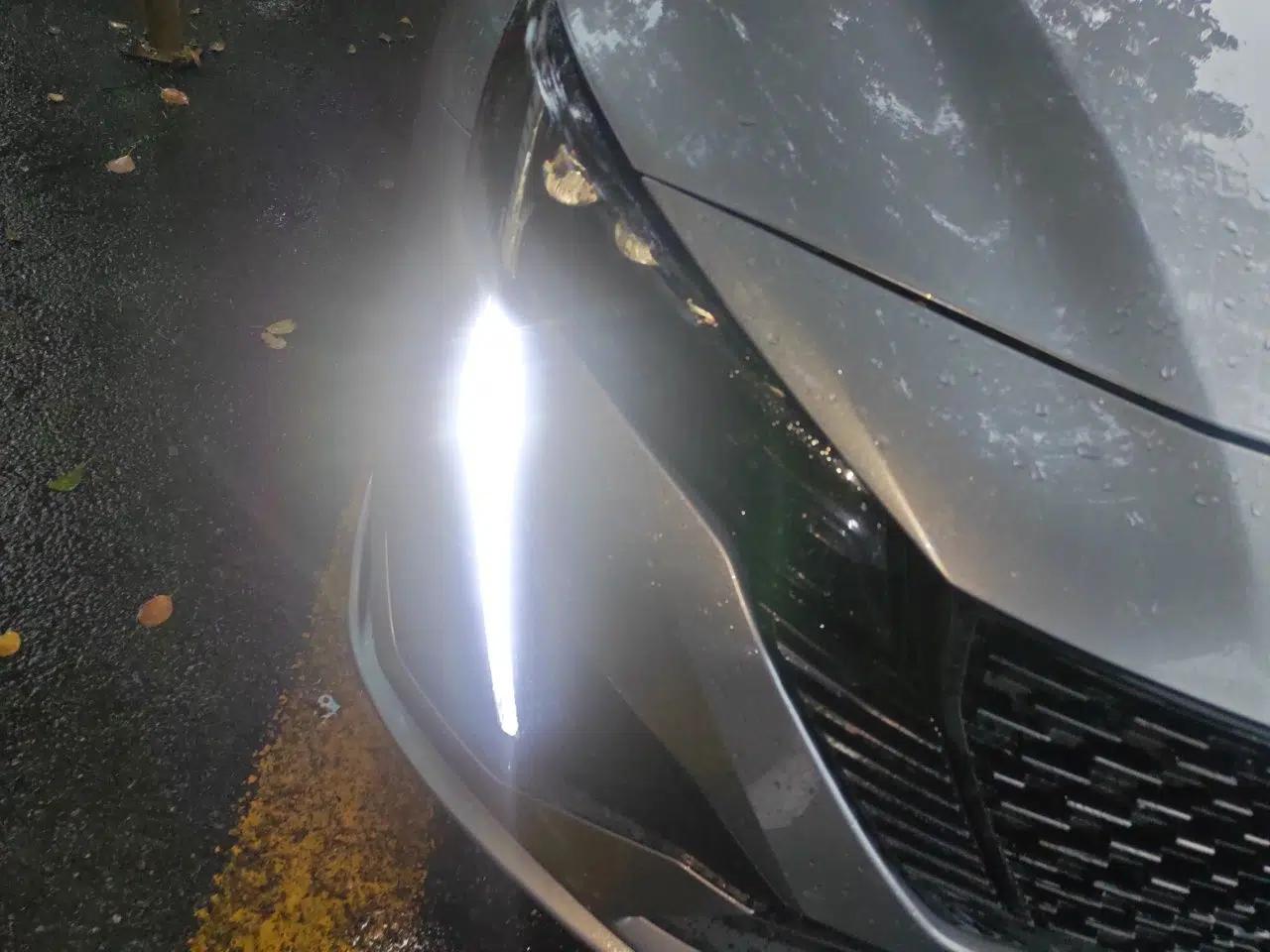 Peugeot 408 2022 1.6T Light-Chasing Edition — миниатюра 7