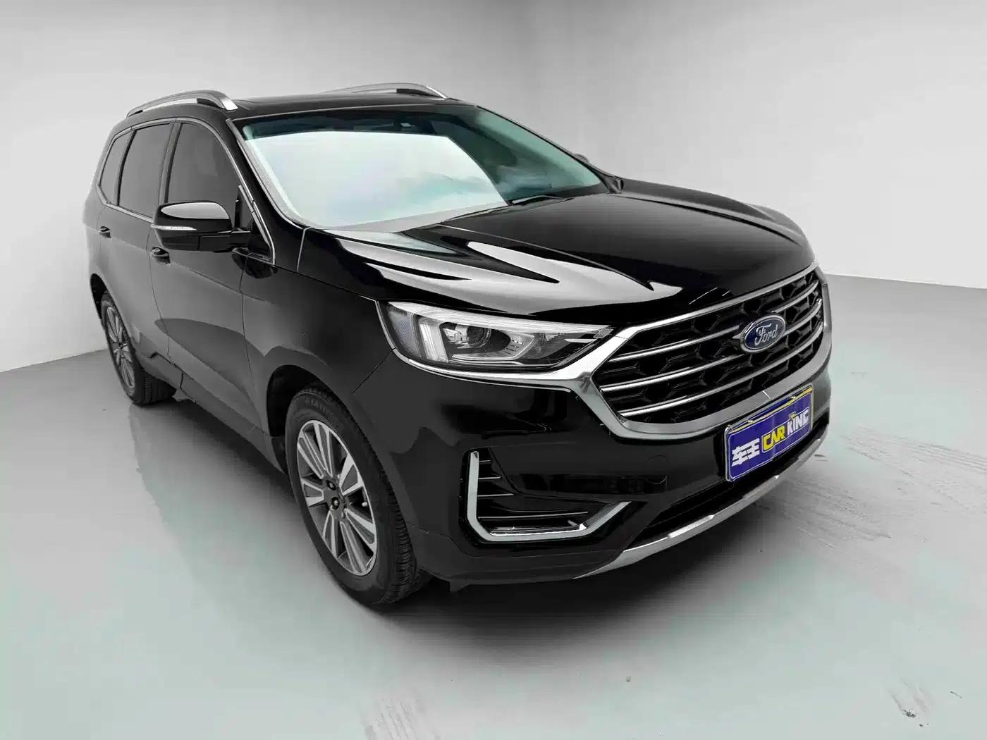 Edge 2021 PLUS EcoBoost 245 2WD Platinum Edition 5-seater — миниатюра 3