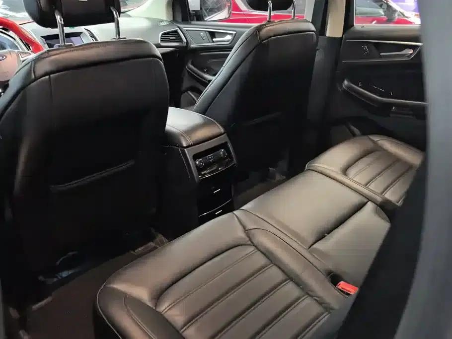 2017 Ford Edge EcoBoost 245 AWD Sport 7-seater — миниатюра 11