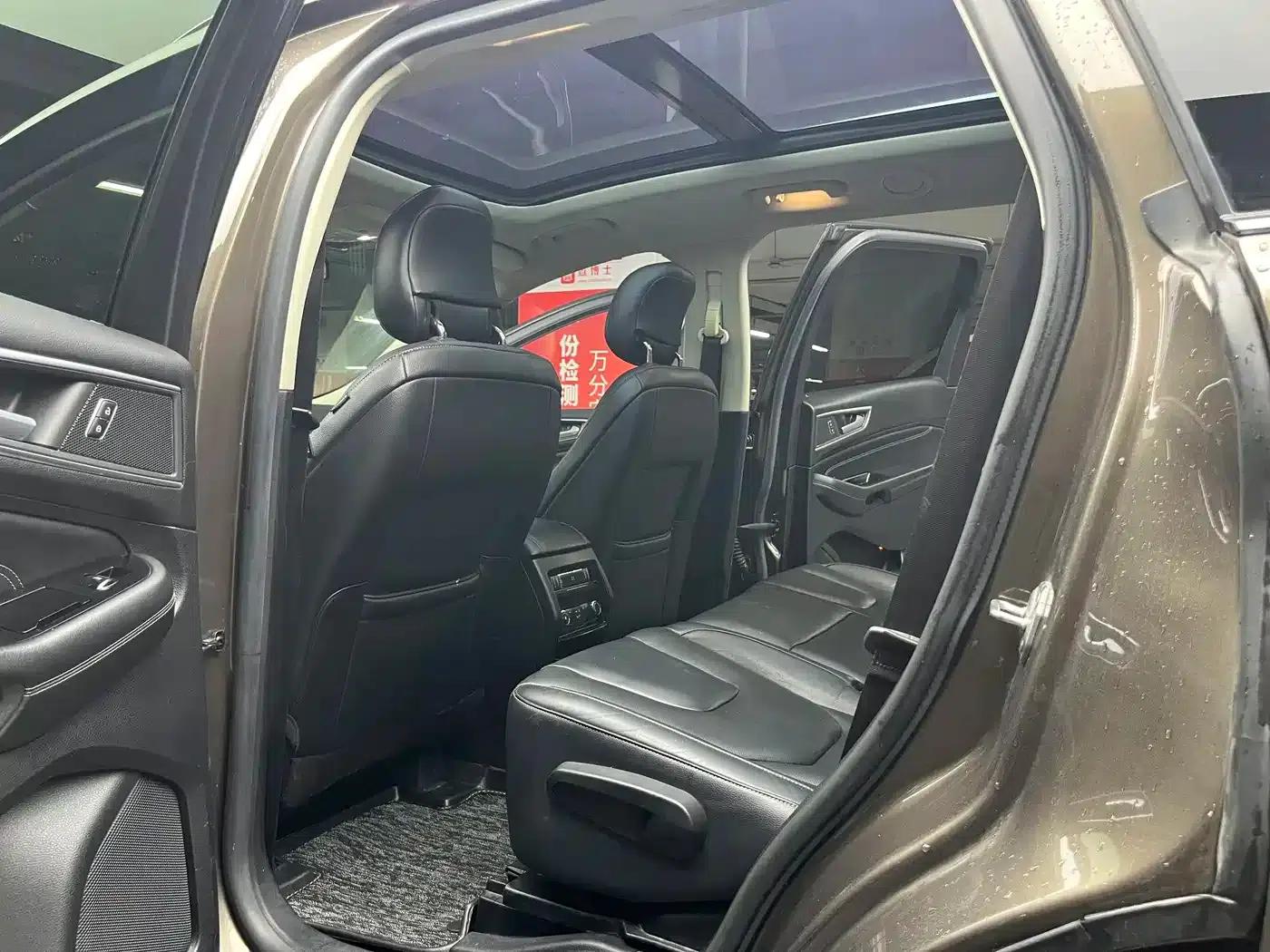 Edge 2015 2.7T GTDi AWD Premium 7-Seater — миниатюра 22