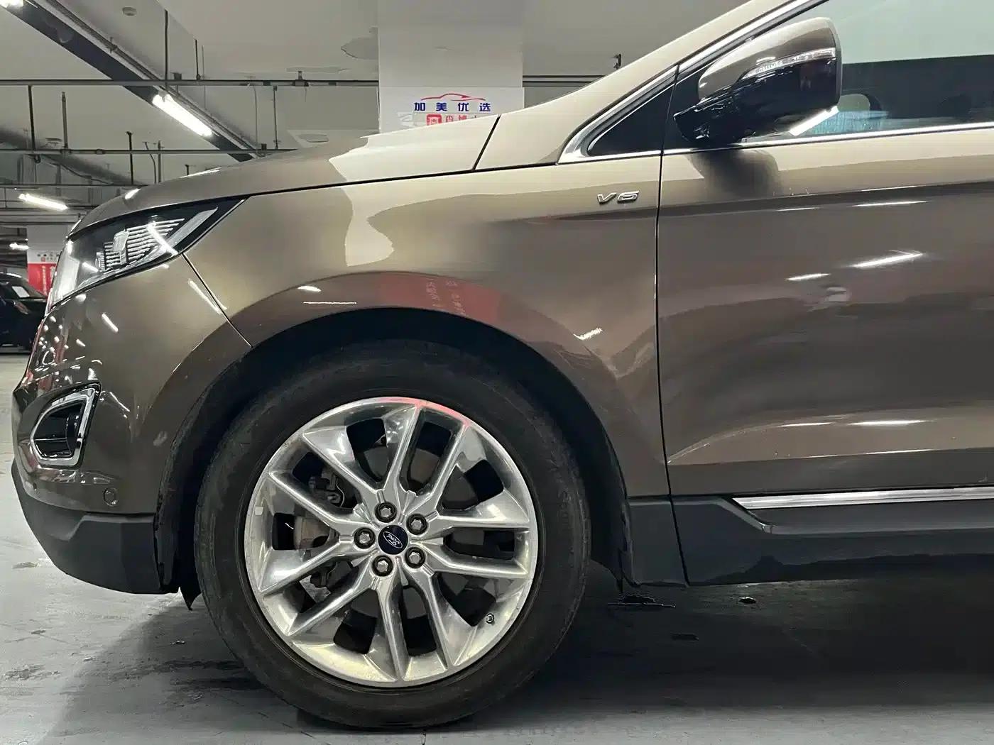 Edge 2015 2.7T GTDi AWD Premium 7-Seater — миниатюра 26