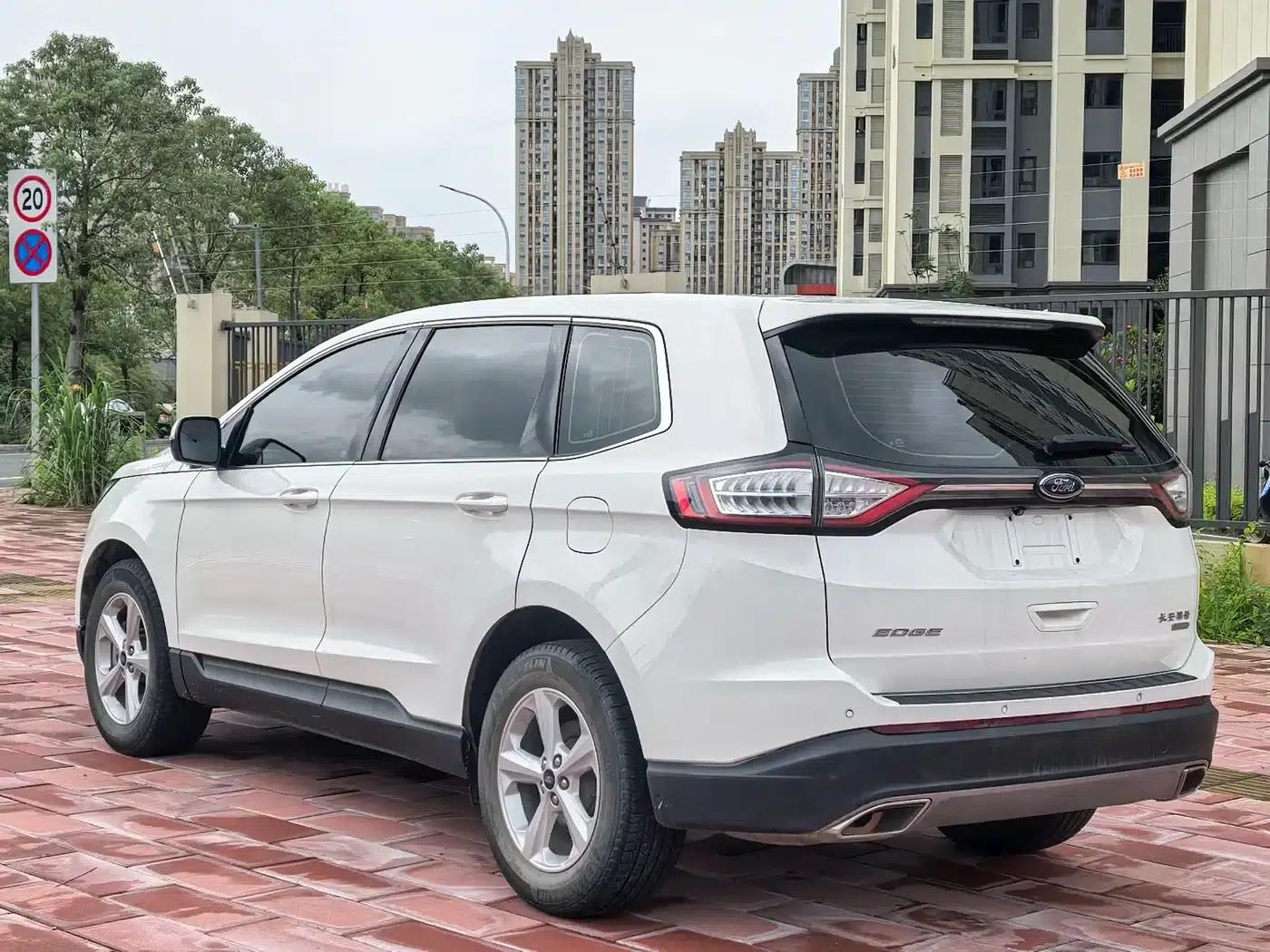 Edge 2018 EcoBoost 245 2WD Elite 5-seater (China V emission standard) — миниатюра 8