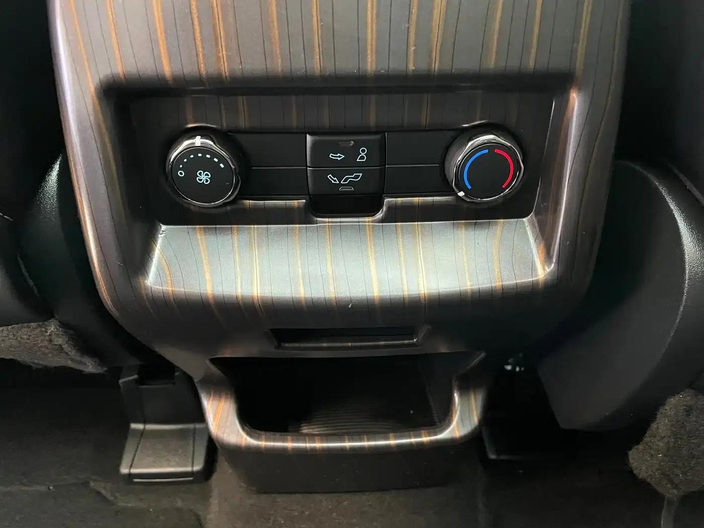 Edge 2021 Facelift PLUS EcoBoost 245 2WD Luxury 7-Seater — миниатюра 14
