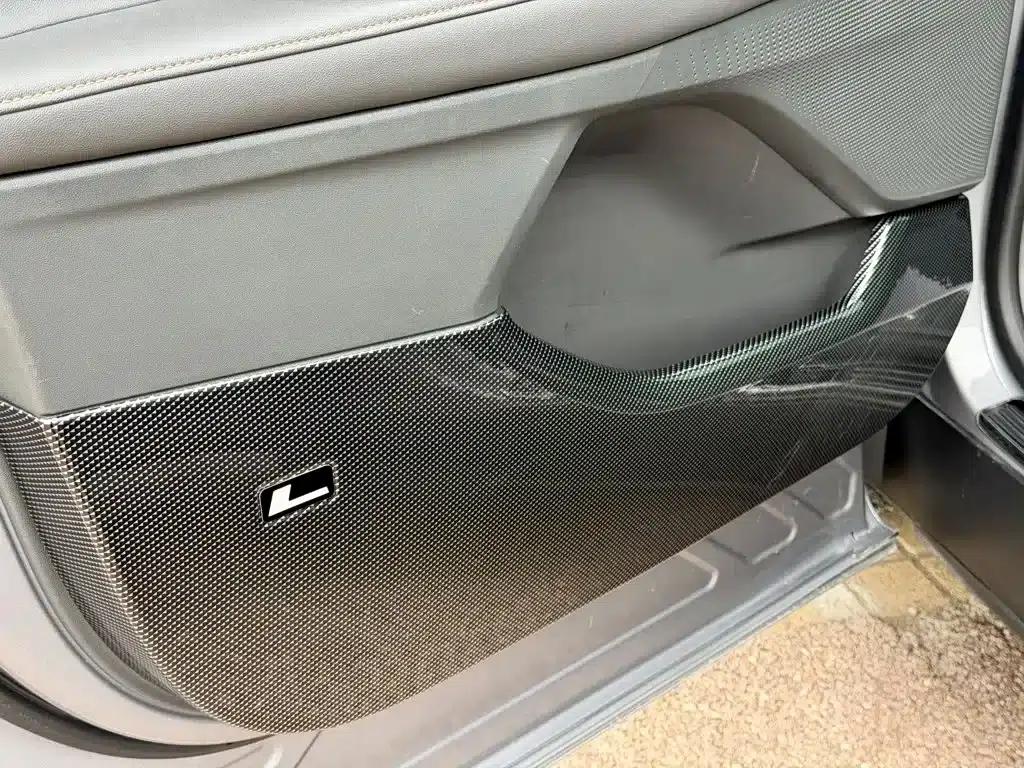 2023 Ford Edge L 2.0T EcoBoost E Hybrid AWD 7-Seat Supreme Edition — миниатюра 19