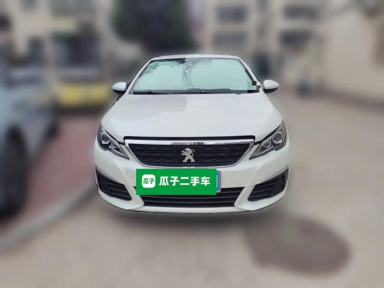 Peugeot 308 2016 1.6L Automatic Fashion Edition — миниатюра 2