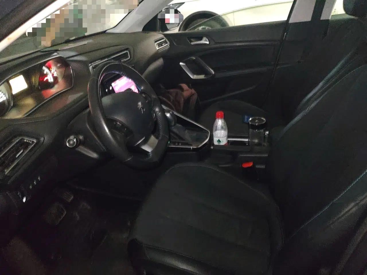 Peugeot 308 2016 1.6L Automatic Luxury Edition — миниатюра 15