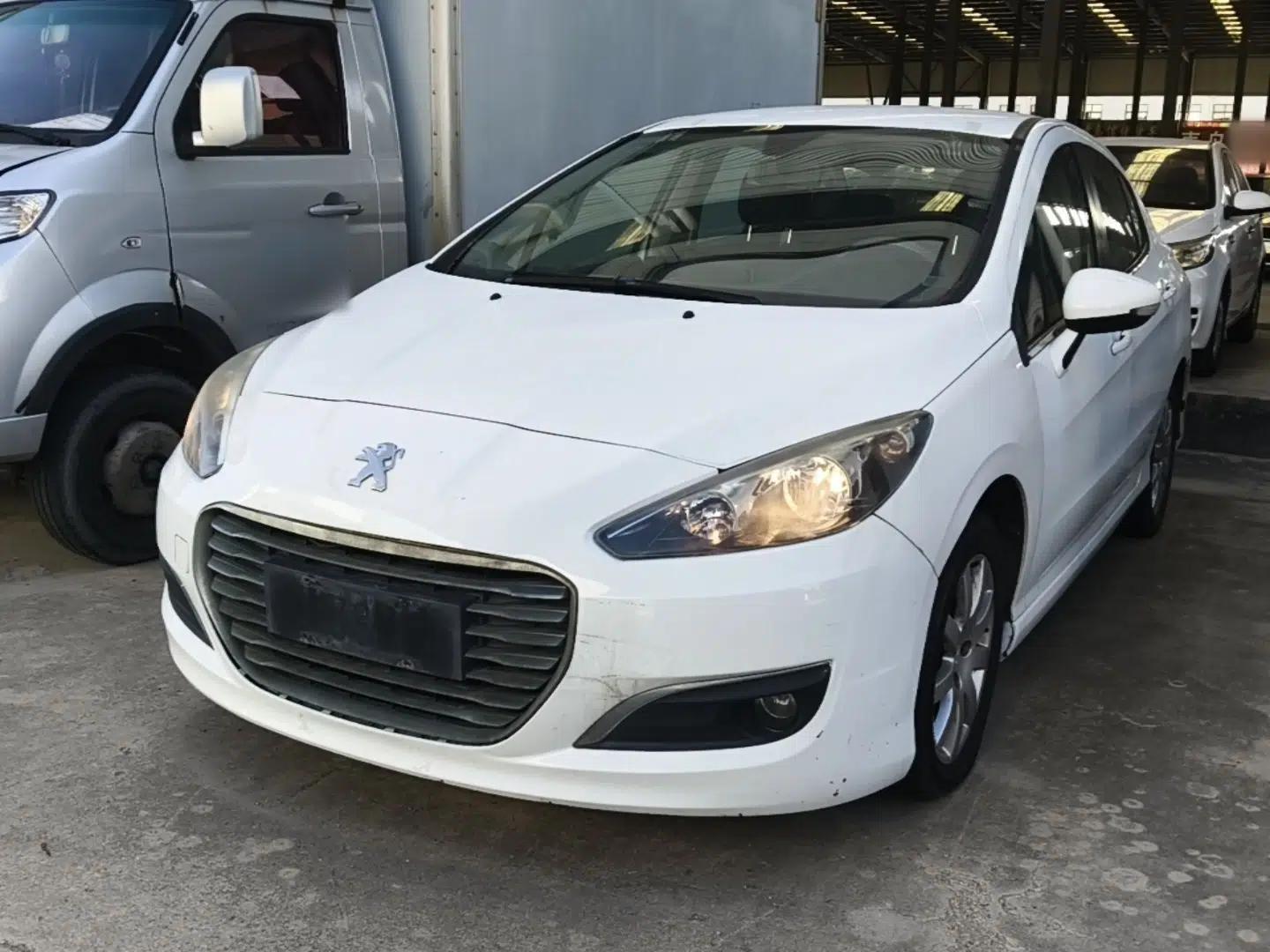 Peugeot 308 2013 1.6L Automatic YouShang Model — миниатюра 1