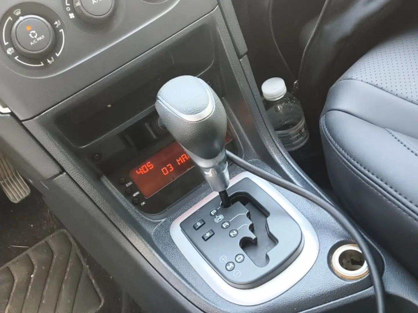 Peugeot 308 2013 1.6L Automatic YouShang Model — миниатюра 16