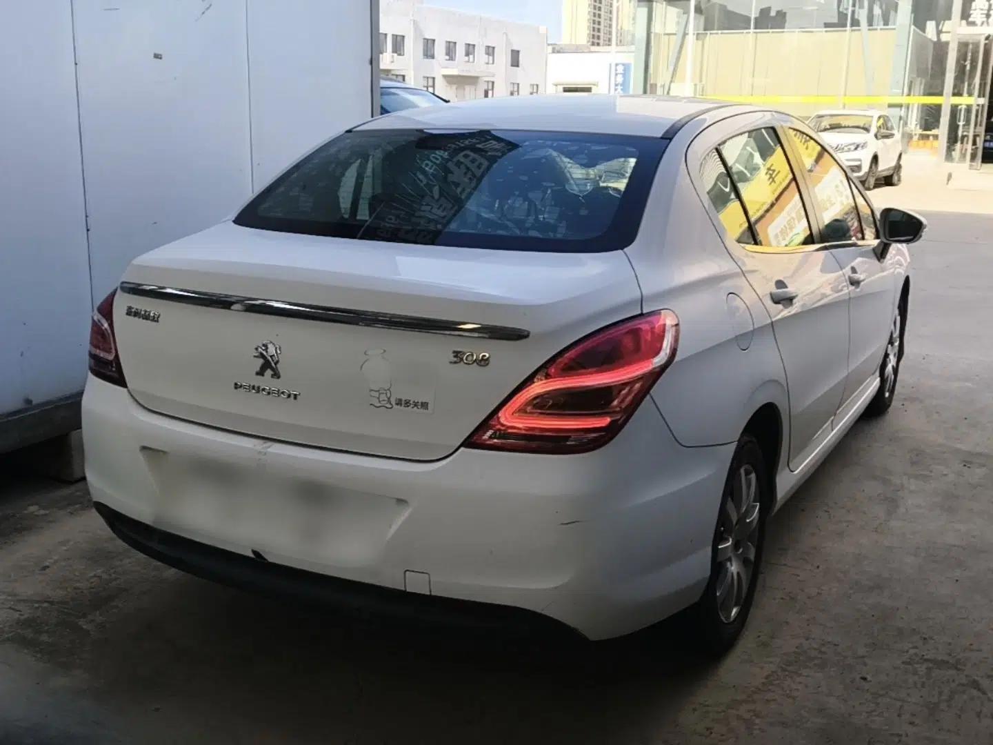 Peugeot 308 2013 1.6L Automatic YouShang Model — миниатюра 6