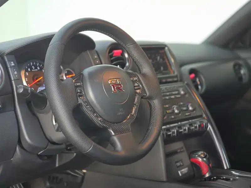 2012 Nissan GT-R 3.8T Automatic 4WD 4-Seater (Parallel Import) — миниатюра 19