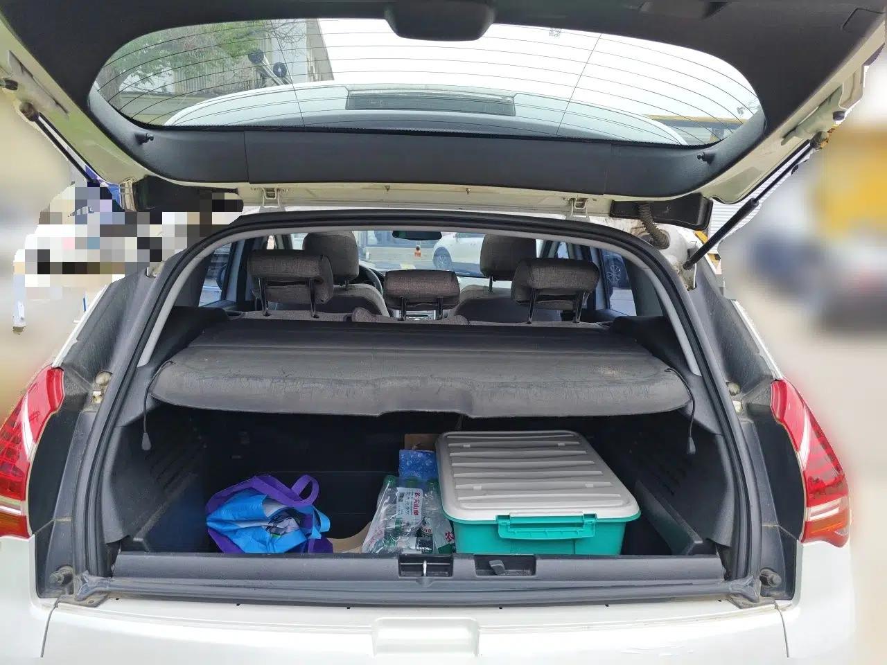 Peugeot 3008 2015 2.0L Manual Classic Edition — миниатюра 19