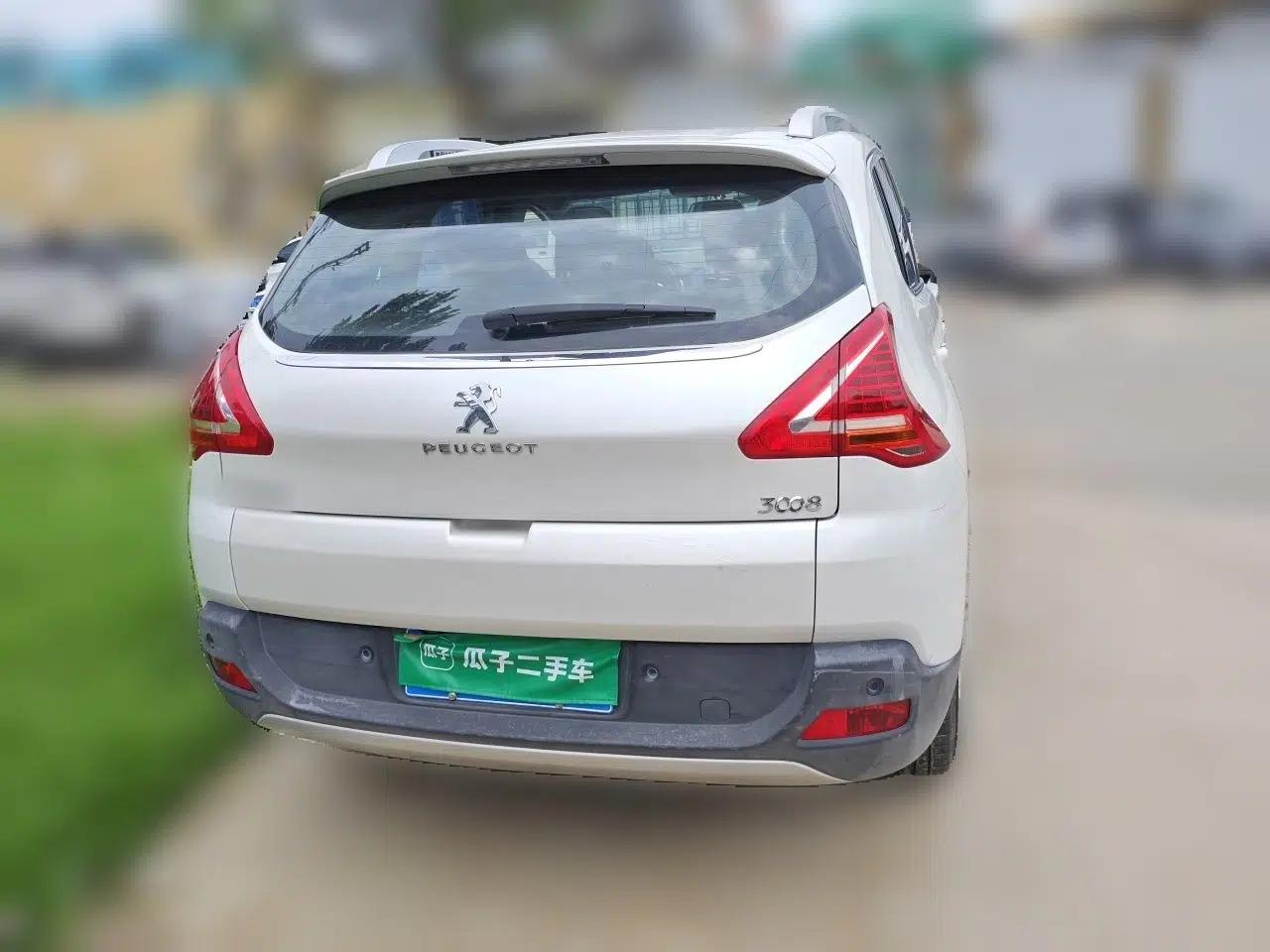 Peugeot 3008 2015 2.0L Manual Classic Edition — миниатюра 5