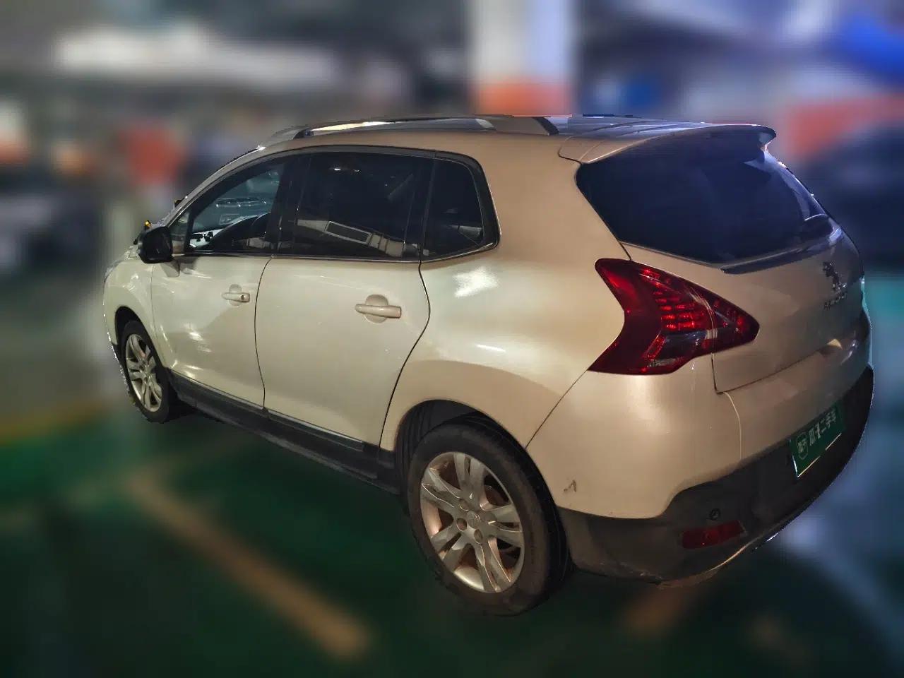 Peugeot 3008 2013 2.0L Automatic Trend Edition — миниатюра 4