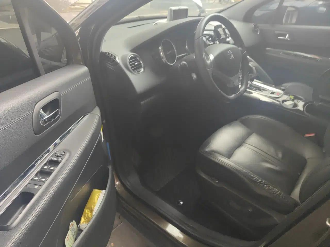 Peugeot 3008 2013 2.0L Automatic Trend Edition — миниатюра 16