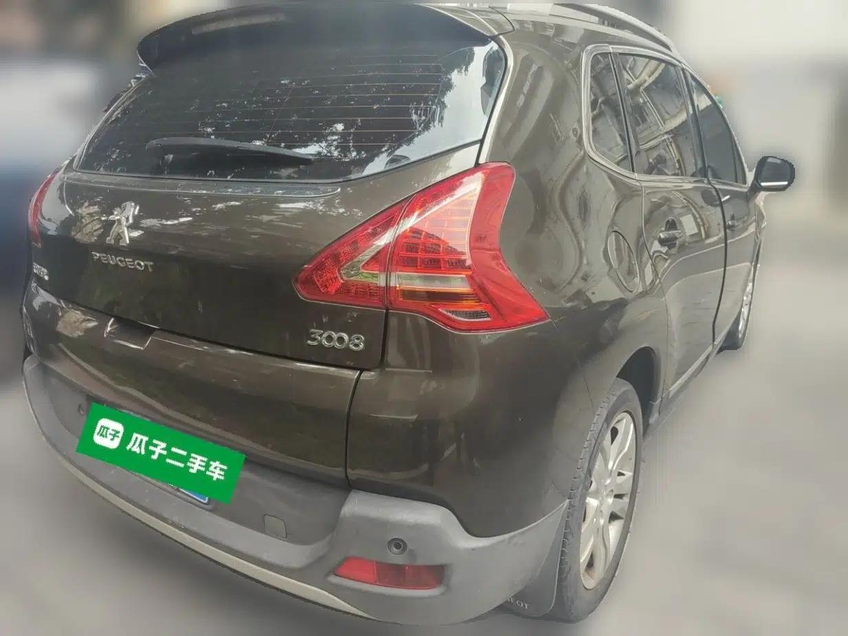 Peugeot 3008 2013 2.0L Automatic Trend Edition — миниатюра 6
