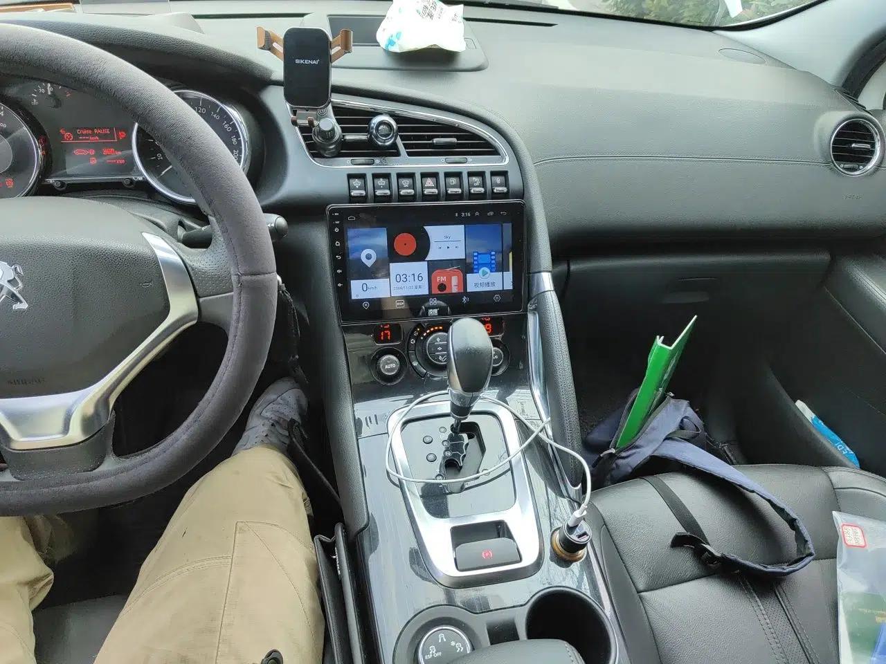 Peugeot 3008 2013 1.6THP Automatic Prestige Edition — миниатюра 13