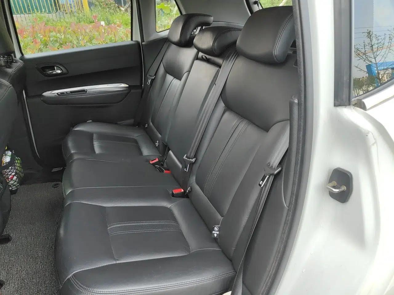 Peugeot 3008 2013 1.6THP Automatic Prestige Edition — миниатюра 17