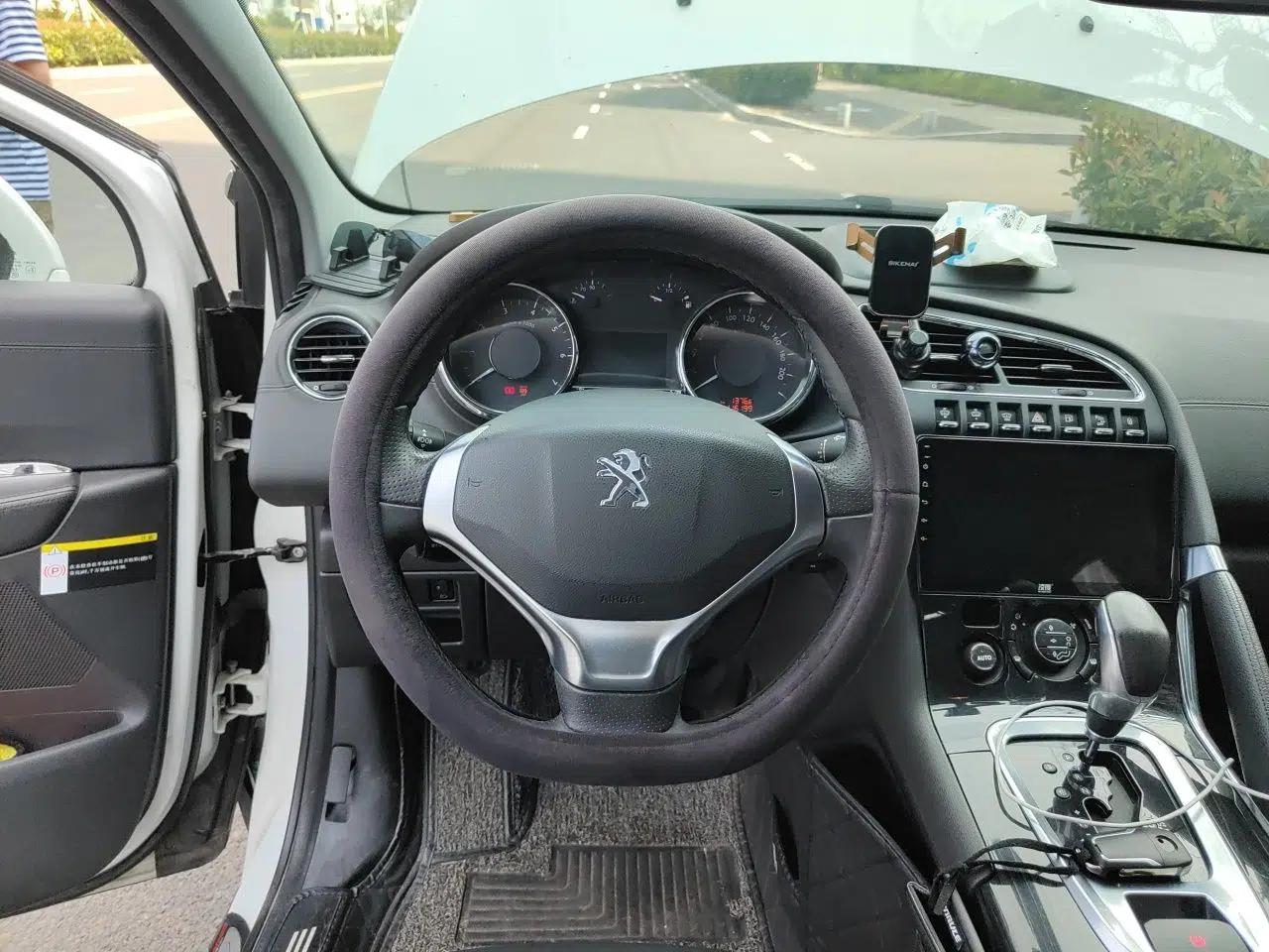 Peugeot 3008 2013 1.6THP Automatic Prestige Edition — миниатюра 10