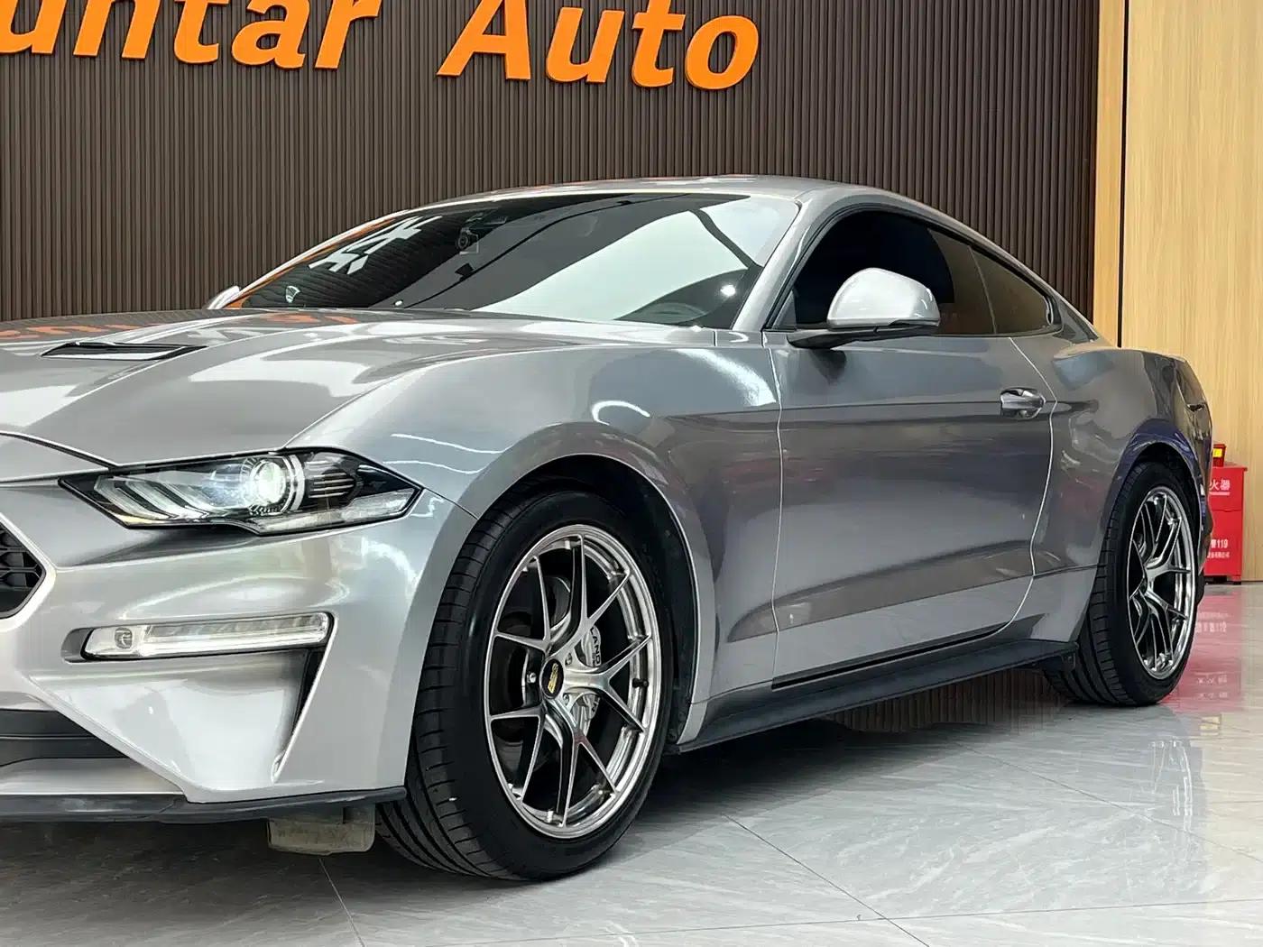 2019 Mustang 2.3L EcoBoost — миниатюра 13