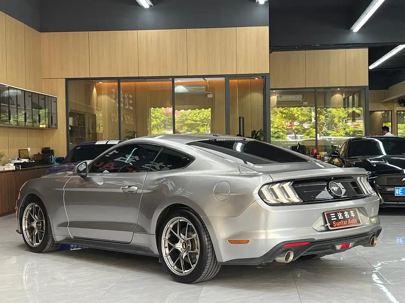2019 Mustang 2.3L EcoBoost — миниатюра 4