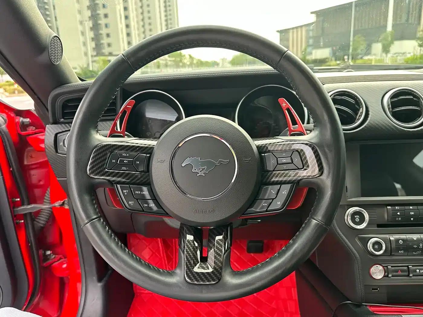 2017 Mustang 2.3T Performance Edition — миниатюра 13