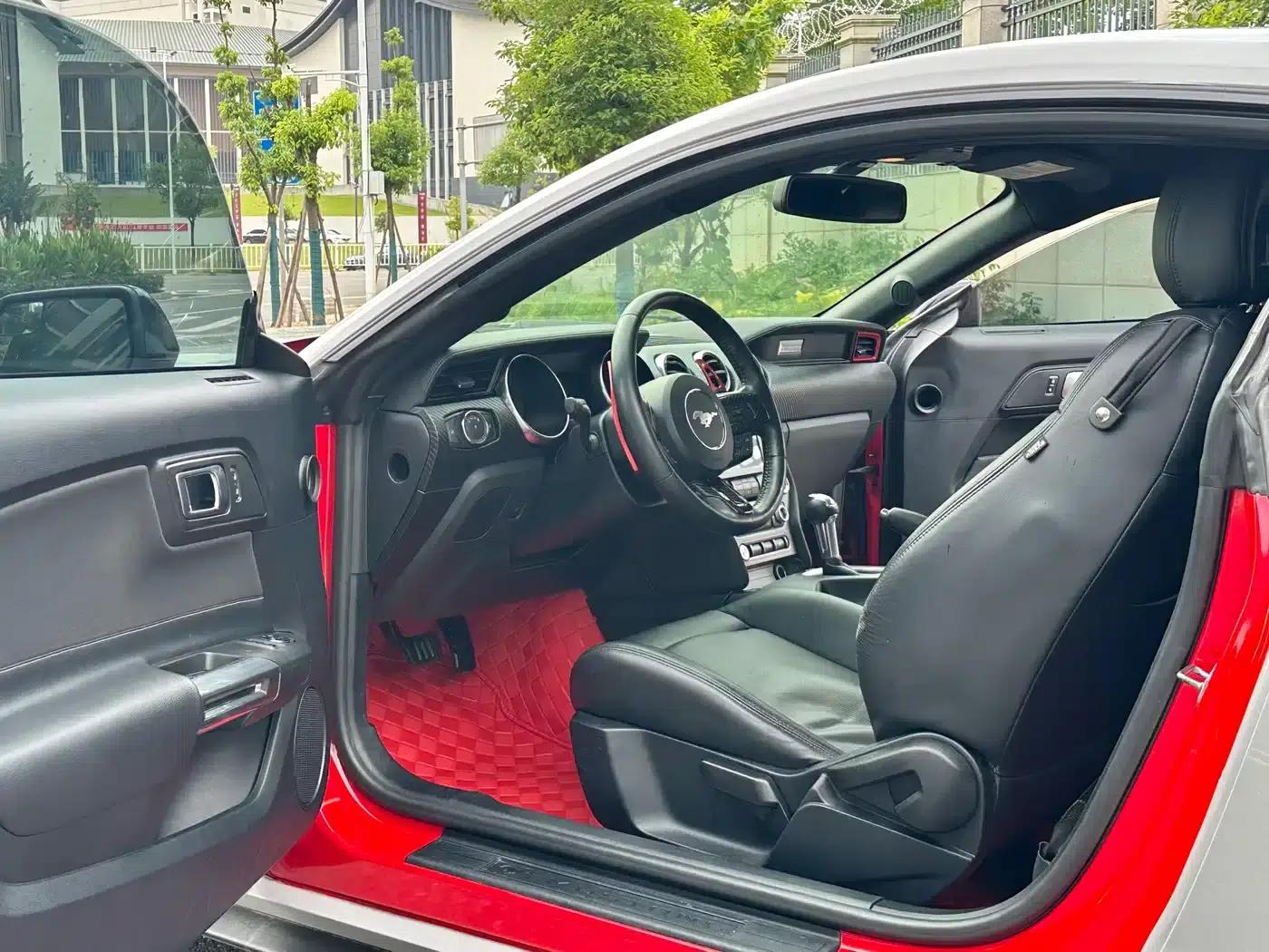 2017 Mustang 2.3T Performance Edition — миниатюра 7